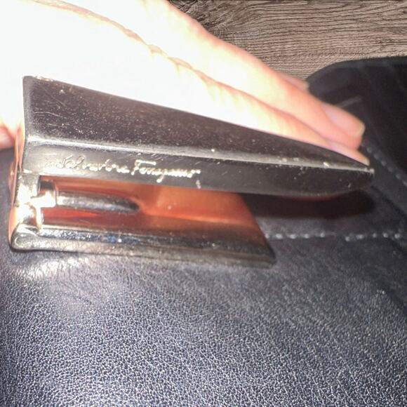 Salvatore Ferragamo Long Black Leather Bifold Wallet Women’s EUC Luxury - Picture 8 of 16
